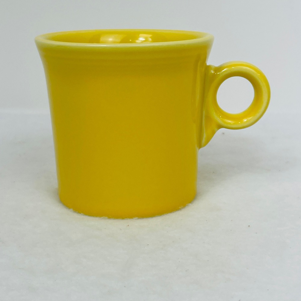 Fiesta HLC USA Yellow Coffee Mug Ring Handle Ceramic Tea Cup Sunflower